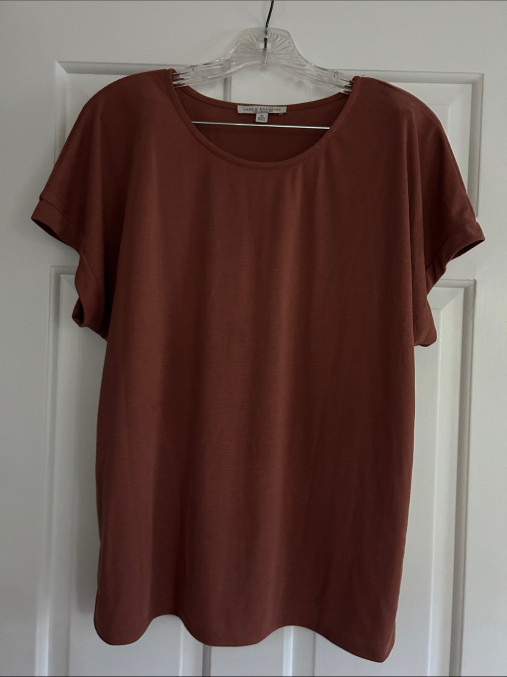 Green Envelope Rust Brown Short Sleeve Women’s Tee